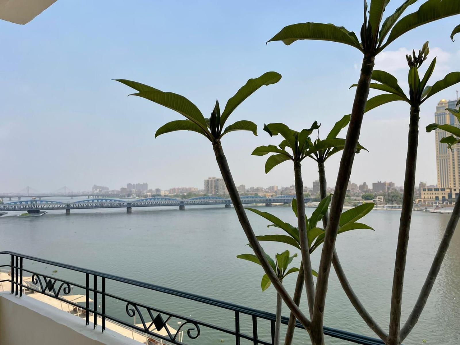 Luxury On The Nile - Zamalek Apartments Il Il Cairo Esterno foto