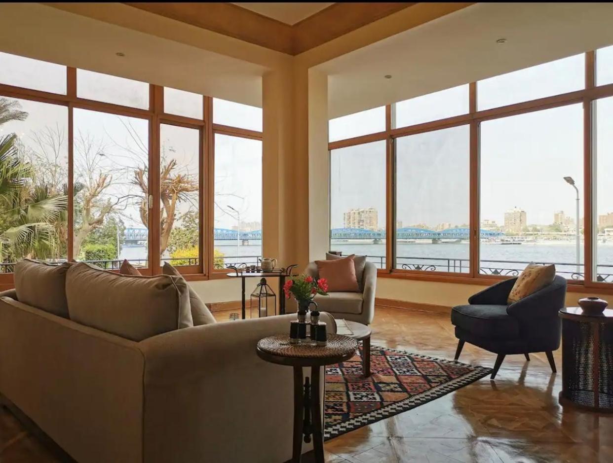 Luxury On The Nile - Zamalek Apartments Il Il Cairo Esterno foto