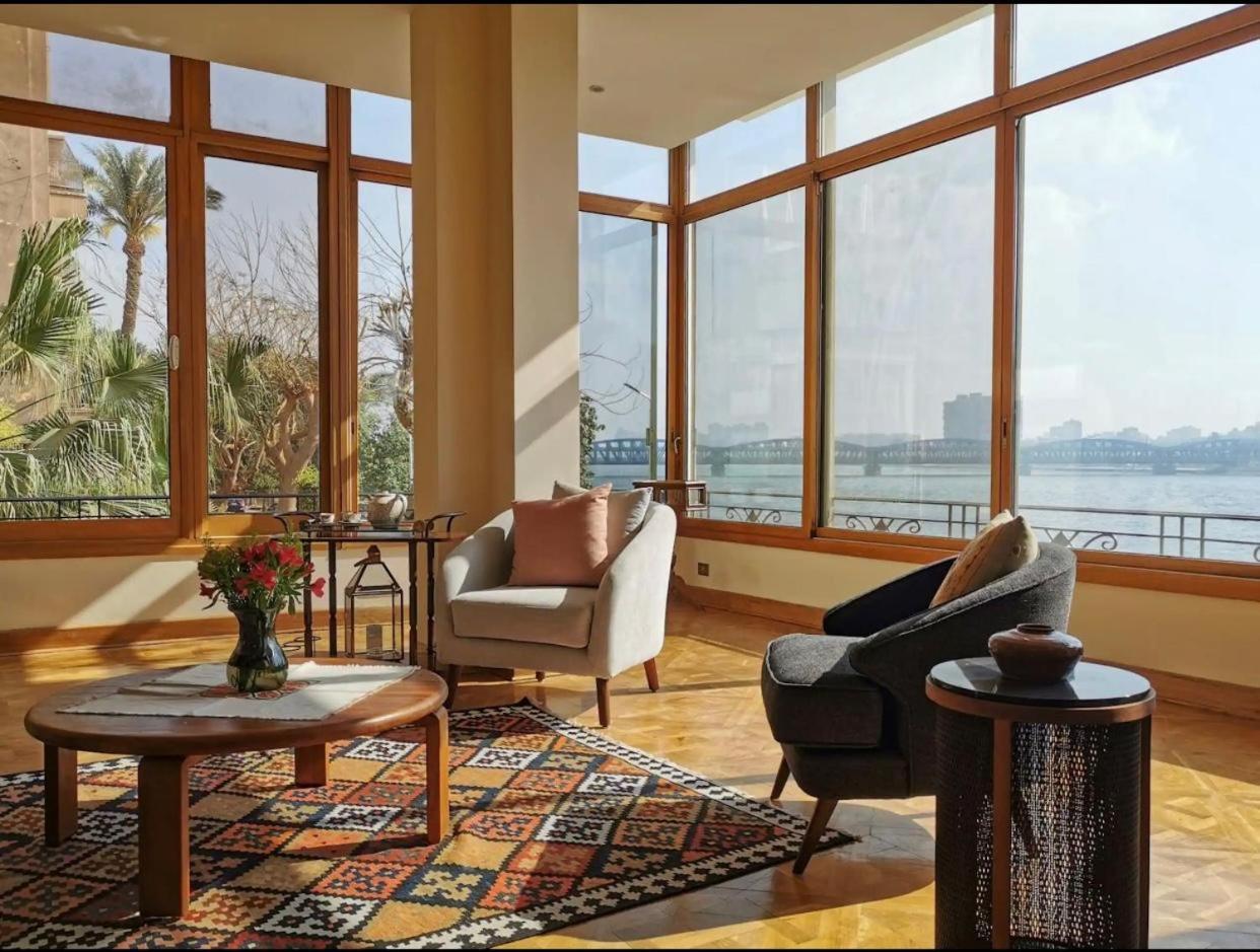 Luxury On The Nile - Zamalek Apartments Il Il Cairo Esterno foto