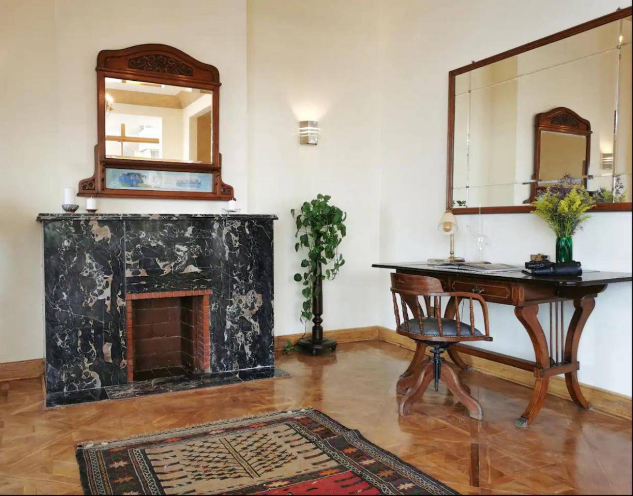 Luxury On The Nile - Zamalek Apartments Il Il Cairo Esterno foto
